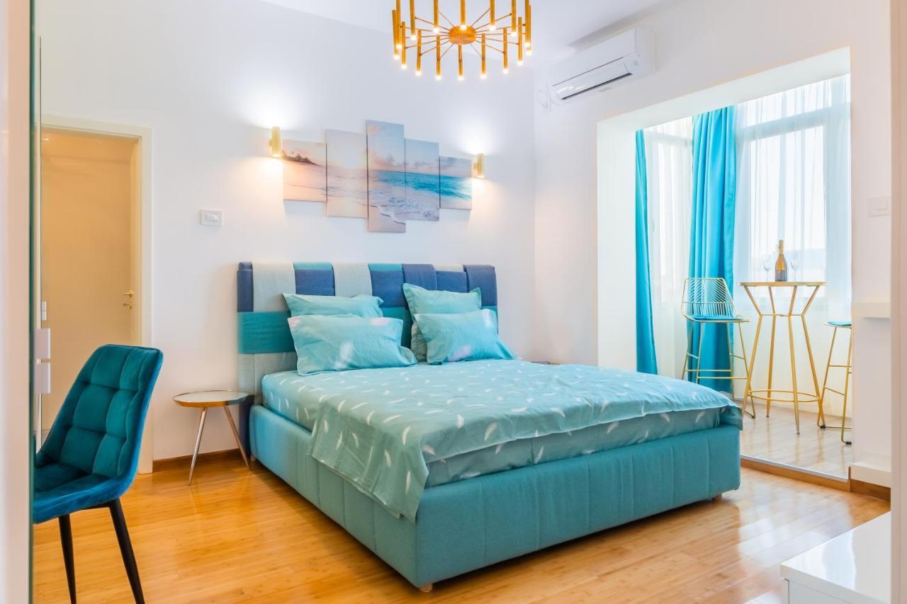 New Studio Carturesti - City Center 부쿠레슈티 외부 사진